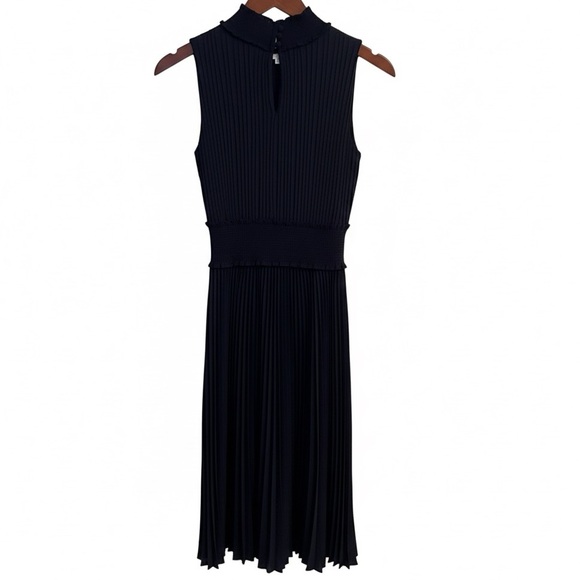 HP🎉 NANETTE Nanette Lepore Mock Neck Pleated Sleeveless Midi Dress Navy Size 2 - Picture 3 of 6